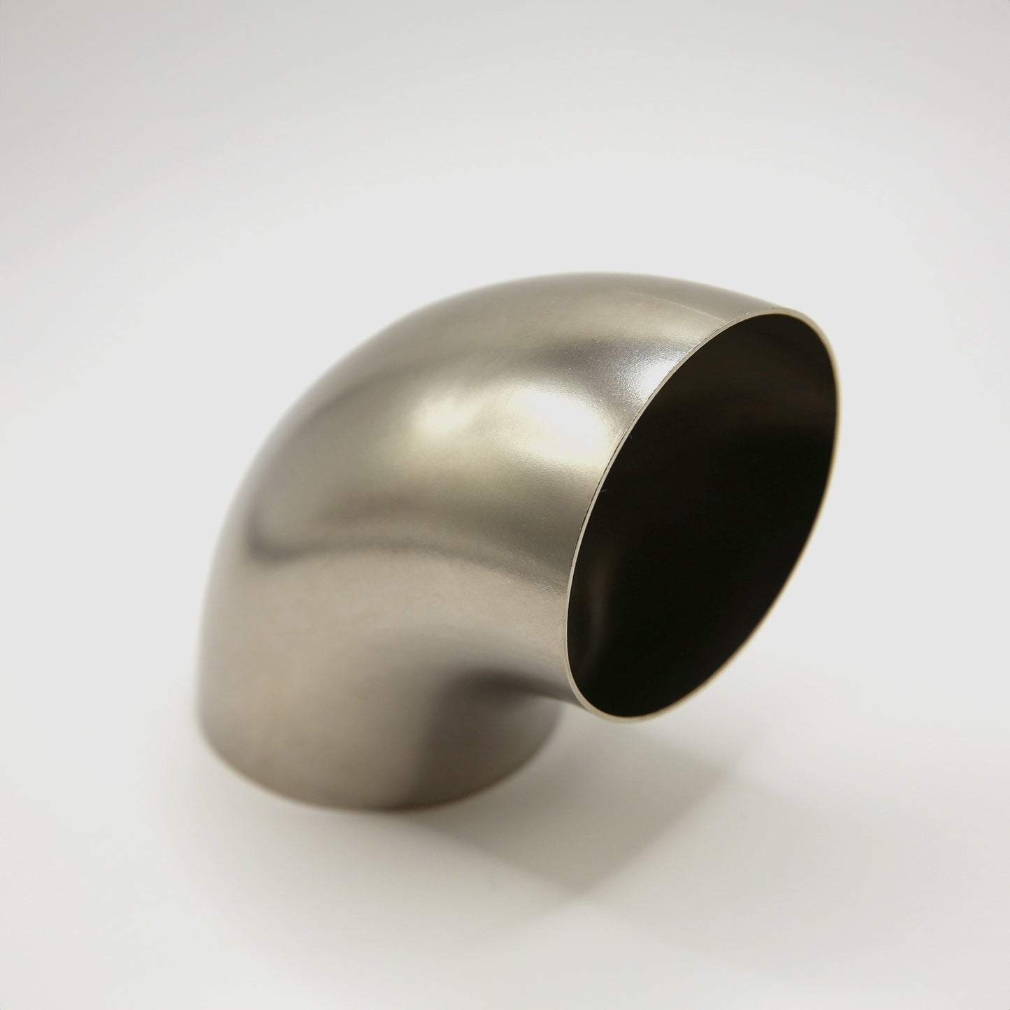 Titanium 90° Elbow Tight Radius